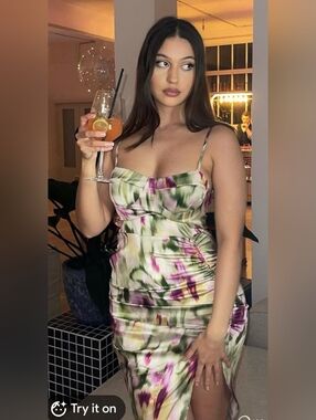 Satin Classy Dress Size XL